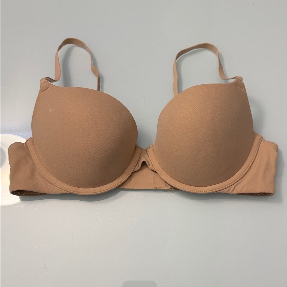 NWOT SKIMS Fits Everybody Push Up Demi Bra